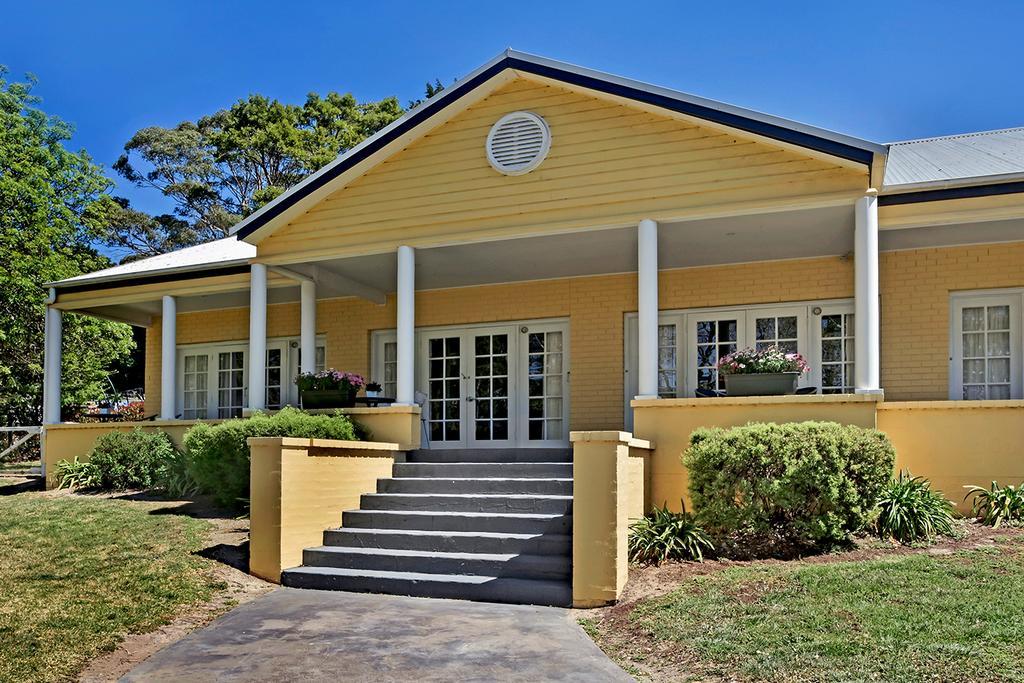 Bundanoon Lodge Exterior photo